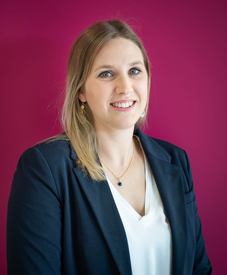 Alexandra Raus Pharmazeutin, Nährstoff-Expertin, Schwimminstruktorin