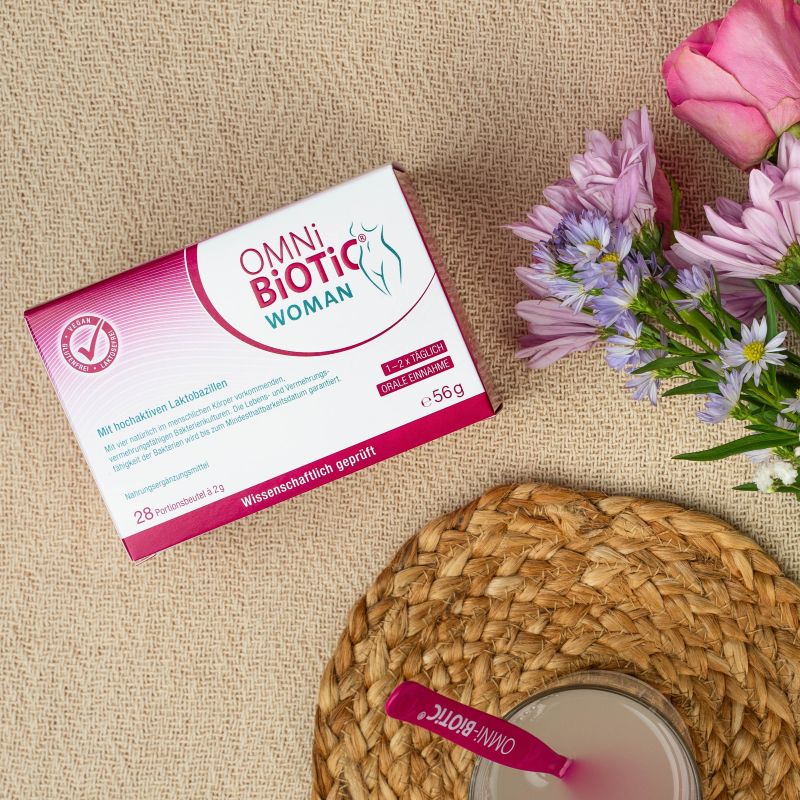 OMNi-BiOTiC® WOMAN: Untenrum glücklich! Für Frauen in jeder Lebensphase