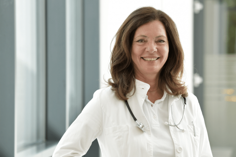 Dr. med. Ulrike Göschl – Ärztliche Leitung Kurhaus Marienkron