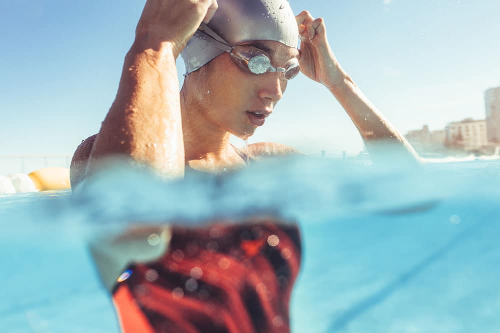 Straffen, Kondition und Muskeln aufbauen mit Schwimmen