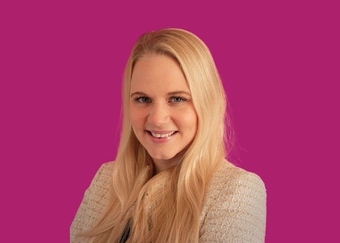 Dr. Verena Stiegelbauer