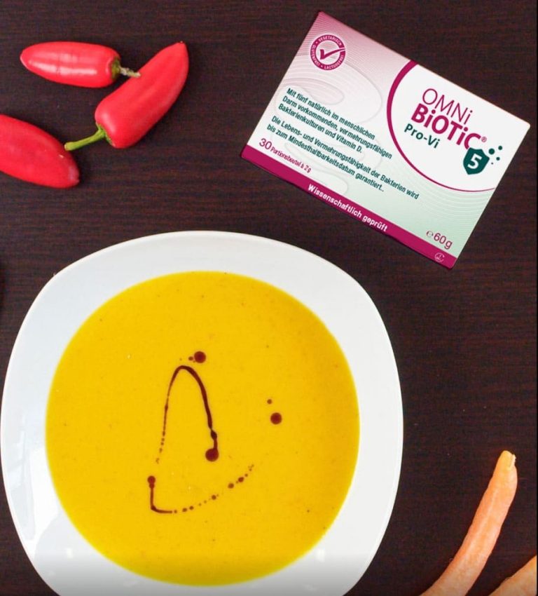 Kürbis-Karotten-Suppe mit OMNi-BiOTiC® Pro-Vi 5