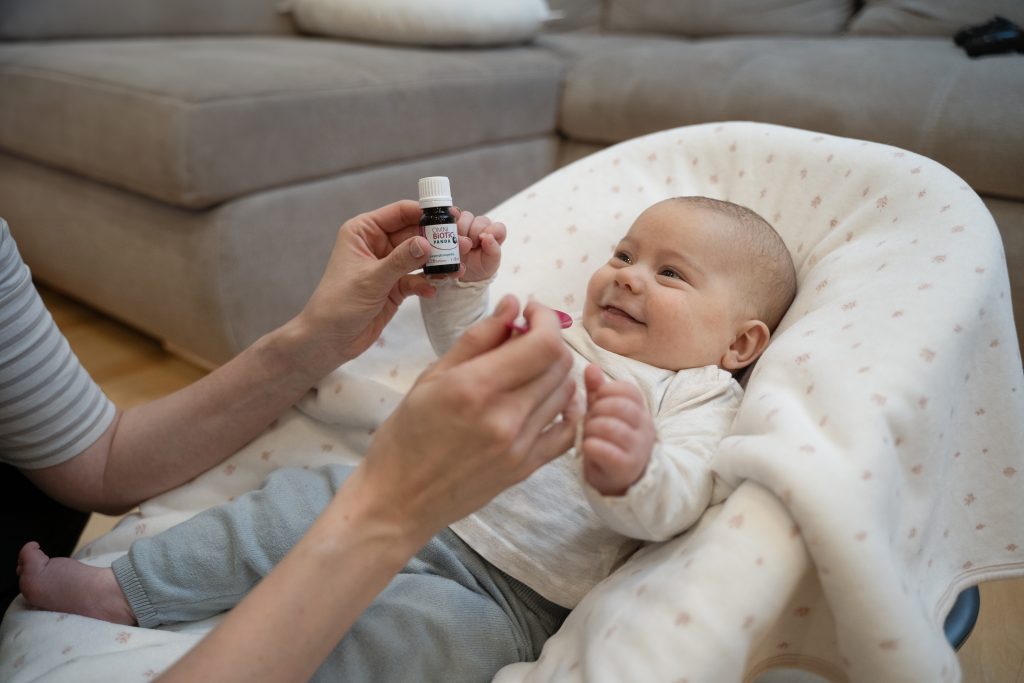 OMNi-BiOTiC® PANDA : Un début tout en douceur pour bébé