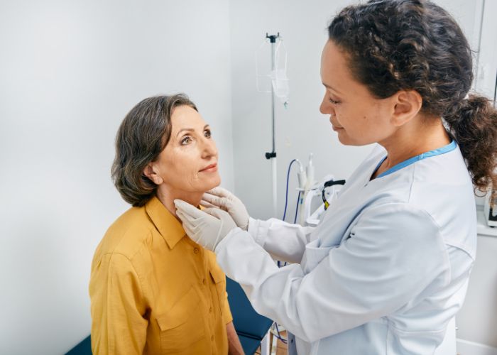 Thyroïdite de Hashimoto : troubles de la thyroïde et hypothyroïdie